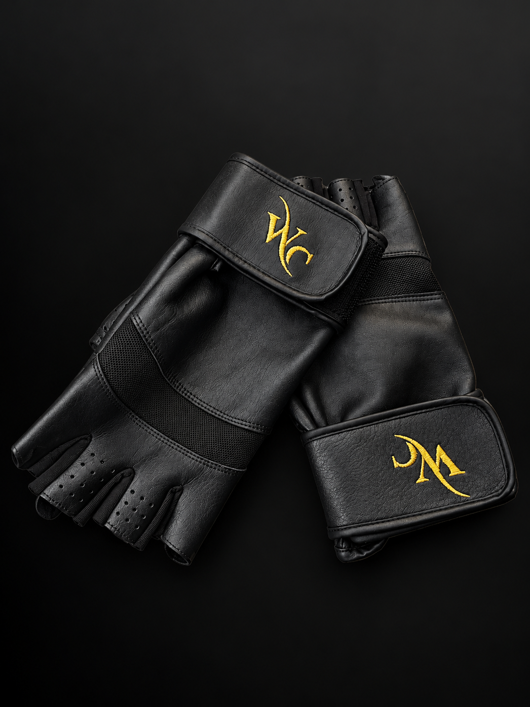 THE CREED TRAINING GLOVE